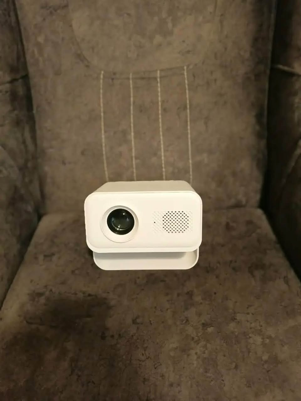 داته شو 5G✨
نطاق عرض 75 بوصه
🎯 فوكس كهربائي
📐 تصحيح تلقائي للصورة
🔄 يتحرك 180°
💡 إضاءة LED
🎮 مناسب للأفلام، المباريات والألعاب

💰 بـ 45 ألف دينار والتوصيل مجاني

للتواصل والحجز:***********

