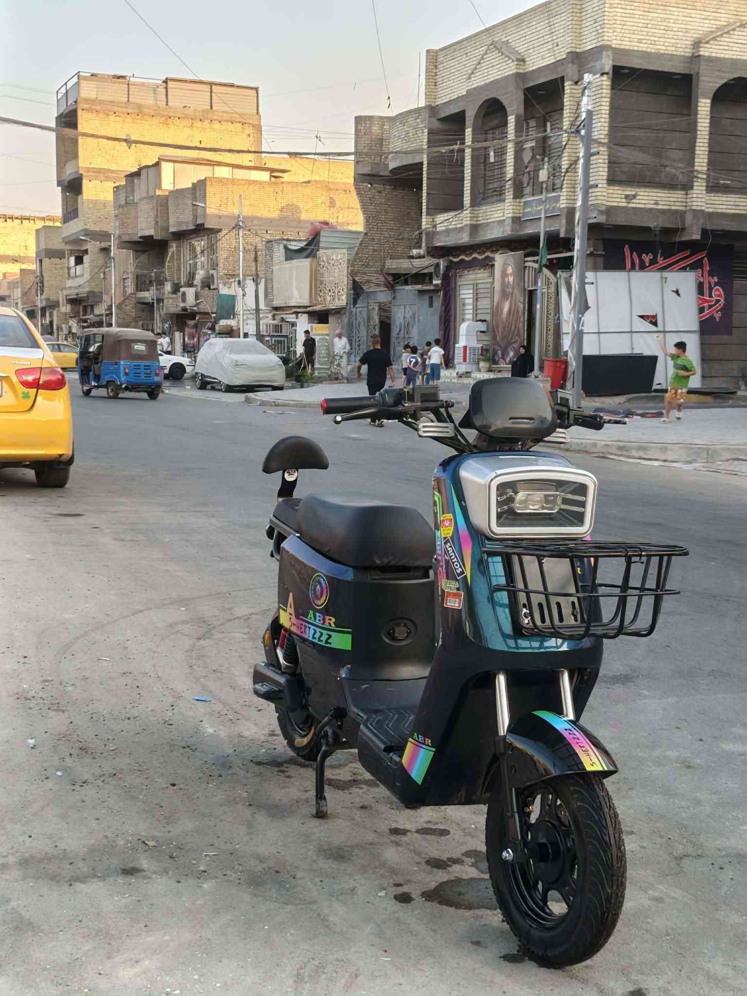 سلام عليكم 🔇
دراجه شحن R7

موديل 2026🔇

دراجه نضيفه جدا 

تمشي 40كيلو

بطاريات 5مسطره

لايتات عالي ناصي نوع زنون 💥

دبل اشاره💯

السعر 450 وبيه مجال بصيط 💯

العنوان العنوان بغداد مدينه الصدر 📍 

للاستفسار///***********
