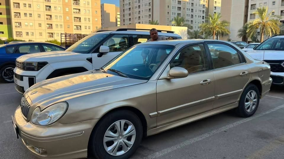 سوناتا ٢٠٠٤ مابيها اي نقص جاهزة 
تحويل ثاني يوم 
السعر ٦٠ وبيها مجال 
المكان بغداد ***********
