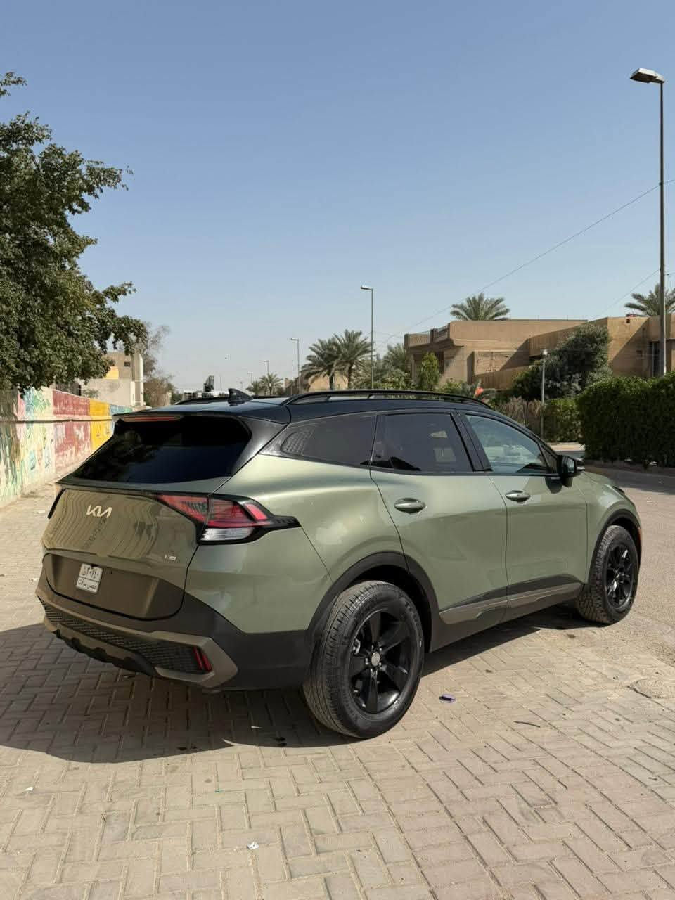 السلام عليكم
عندي كيا سبورتج 2023 X-pro توكلر
ماشيه ٢٨ الف 
مرواس او بيع حسب قناعه
السعر 19500$  وبي مجال 
مكاني بغداد 

الاستفسار ***********

فحص موقت
المواصفات
1 بانوراما
2 بصمه ابواب وتشغيل عند البعد
3 جنطه كهرباء
4 شاشه كبيره ايباد على طول دشبول
5 لدات نهاري هيلوجين
6 كراسي جلد وكهرباء
7 كراشي تدفى
8 تحكمات فول
9 مرايه داخليه عاكسه للضوء 
وبيها بوصله   
10 ترجيب عند الا قترب
11 شاحن واير ليس
12 هند بريك بصمه
13 اوتو هولد
14 حساس امامي
15 حساس خلفي
16 انضمه قياده سبورت ايكو نورمل
17 سترين تدفئه
18 ستتم صوت دمام بوست
21  محرك 2500 Gdi
22 جي بي اس
23 قطتعين تبريد
24 رادار امامي ورادار خلفي نقطه عمياء
25 اشاير مري
26 فور ويل 4x4
27 تبريد شاشه لمس
