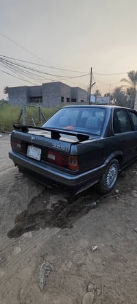 بي ام دبليو E30 • مكينة ٢.٥ ٦ سلندر • قير اوتو ZF