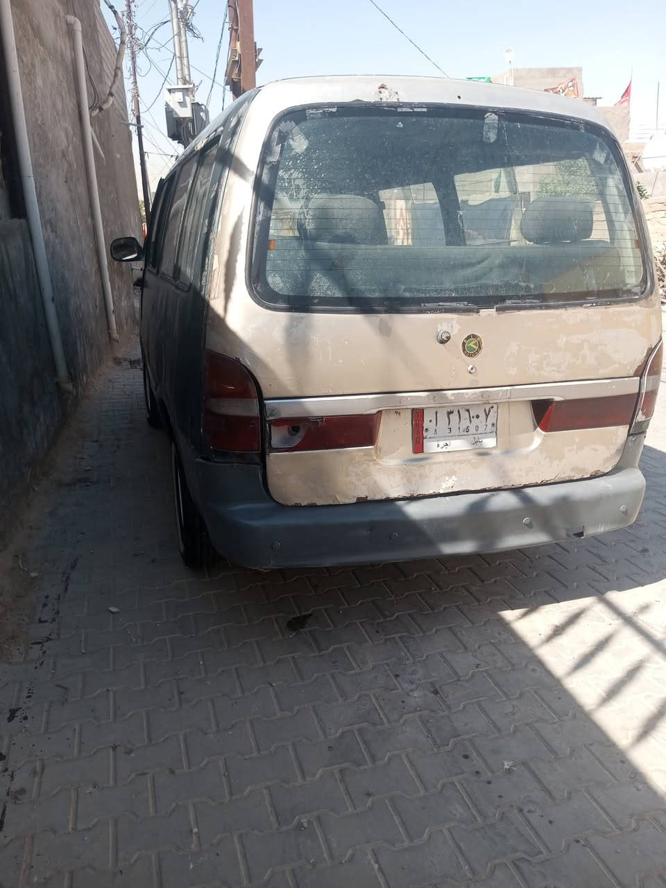 سلام عليكم شباب سياره للبيع مديل 97رقم بابل مكاني نجف محرك وكير وكسن جدد   عوزه ترتيب سياره سعر 25 رقم ***********
