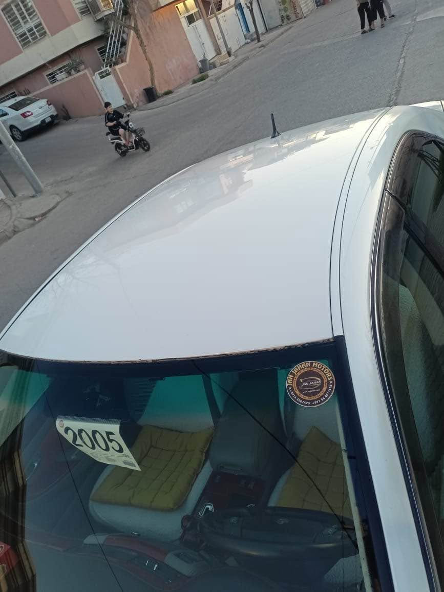 بەناوی خوای گەورە و میهرەبان
شاهینە بڕاوە ١٨٢ 
کۆد و باڕکۆدی هەیە بە ناوی خاوەنیەتی
سێ دووگمە
پەردە
شاشە و کامێرا
کارەبایی هەموو گیانی ئیشەکات
ناو ڕەساسی ساج سوور
کووشن قەیسی جڵدی دووبەی
بێ دوو کەڵ
چوار تایەی تازەی لە ژێرە
بێ مەسرەف 
گێڕ و مەکینەی بەشەرت
سەیارەیەکی جائیز و ڕێک و پێکە

ژمارەی خاوەنی : ***********

٥٠ گەڵا و مەجالێ برایانە❤️ Singapore
