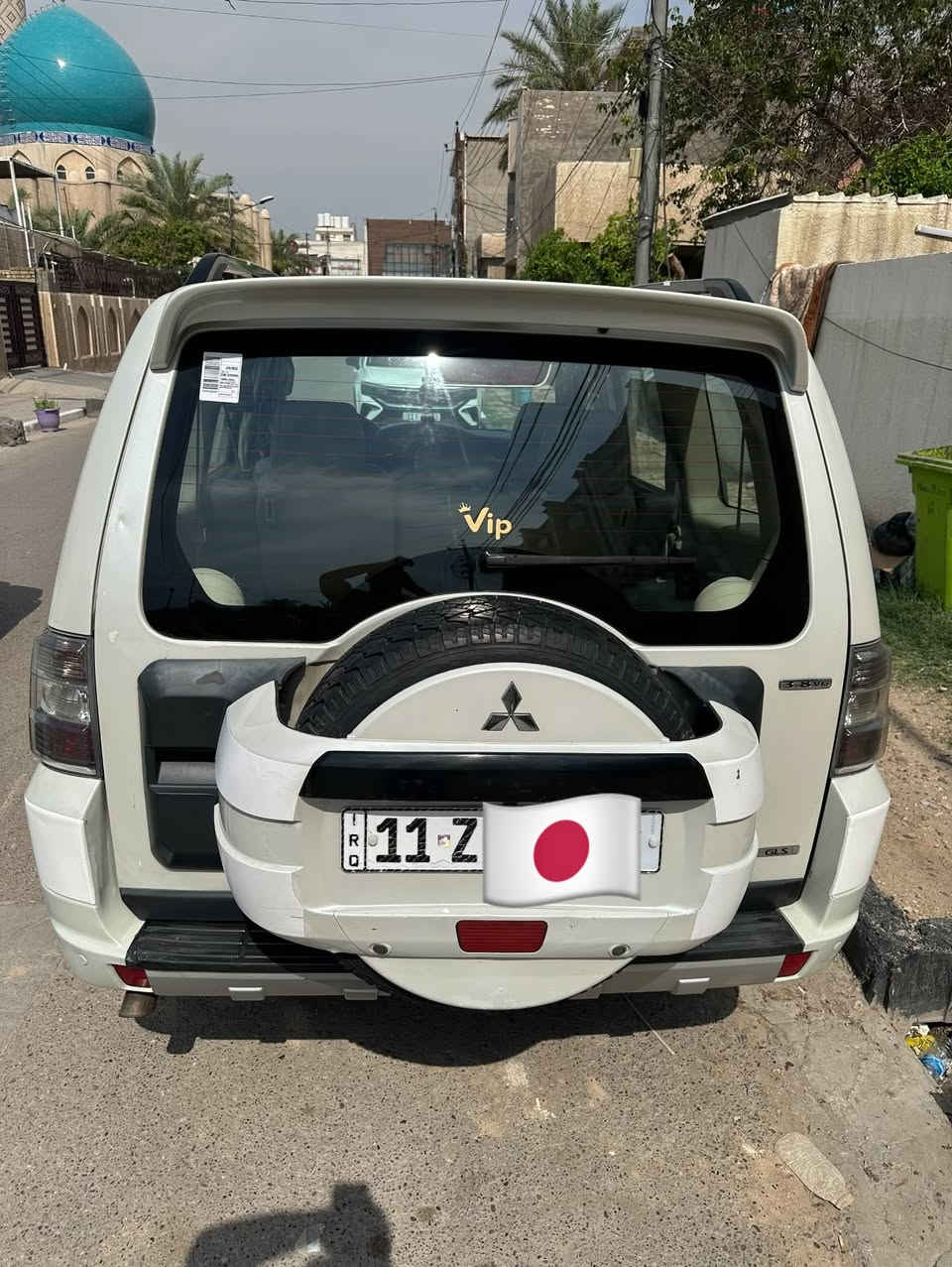 سلام عليكم

باجيرو 2008 حبتور كفاله 

رقم بغداد تحويل ثاني يوم 

فول موصفات 

سياره حلوه ونصبته حلوه 

ماشيه 180حقيقي 

عليه ادامه كامله مكمله

عليه منضومه زنون اصليه

تخم تاير جديد

شاشه جبيره 

مري شفط

فتحه سقف

مكينه 3800

جديده وكله علا وضع الشركه

السعر130وابيه مجال للطيبين

مكان بغداد 

الاتصال ***********

