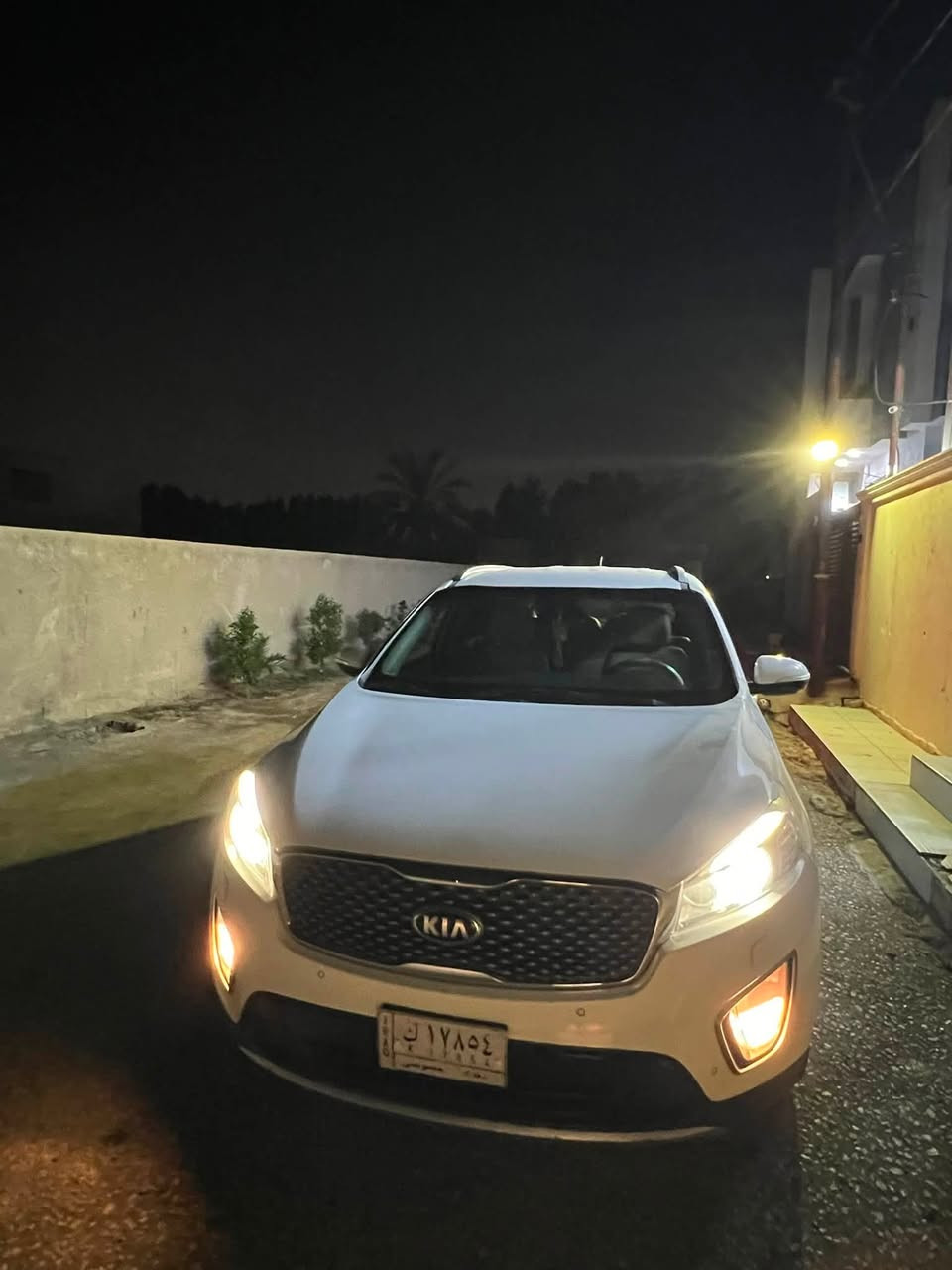 سورنتو مديل 2017خليجي فول مواصفات عدا البنوراما مكفوله 7راكب 6سلندر 3قطع تبريد حساس امامي وخلفي كامرا دواره لايت زنون اشاير بل المري وشفط كامله اي نقص مابيه بيع اومراوس باقل *********** مكاني الحله مركز المدينه
