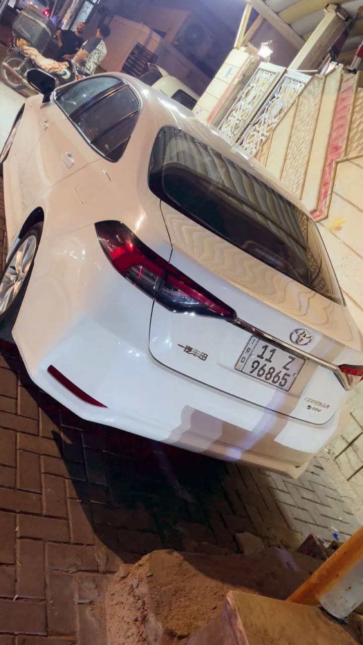 كورلا هايبرد مديل 2025 حره رقم بغداد ماشيه 30 الف جديده كفاله عامه رقم ***********
