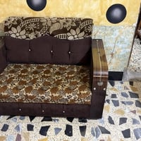 تخم • كنب