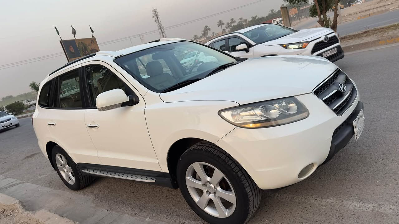 سنتافي 2009 خليجي كفالة عامة من كلشي ماشية 149 كيلو رقم بغداد بأسمي فول مواصفات 6 سلندر محرك وكير على وضع الشركة 3 قطع تبريد كراسي كهرباء 7 راكب سلايت مري شفط مكانها بغداد الكرخ السعر 133 وبيها مجال للاتصال ***********
