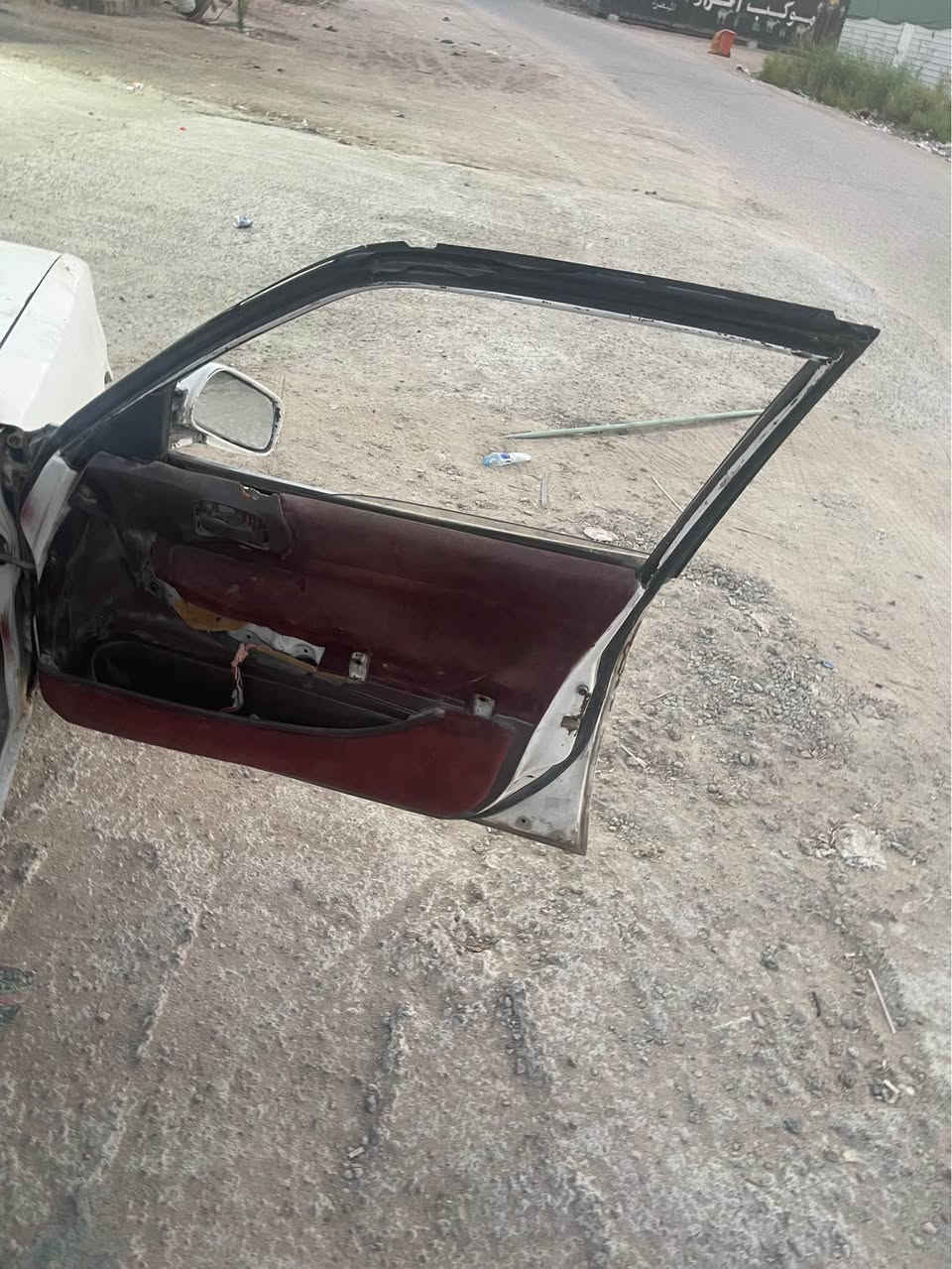 سلام عليكم كروسيده بل بصره ايسر بلاد رقم ذي قار شرط التحويل السياره شوف العين عوزها ترتيبات بجمها موجود نقص بس لايتات  كفاله كص ونقل مكينه وكير ونجي البصره شط العرب رقمي ***********  خابرني بس كون شراي رايدها ب30  وبيها مجال بصيط البصرة, العراق
