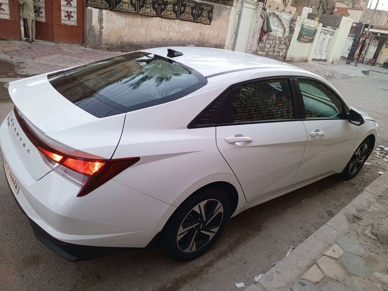 هونداي النترا 2023معوقين وكاله ثاني يوم
محرك 2000 دوش

 

وارد امريكي ضربتهه بس جاملغ الأيمن مبدل بأمريكا والباقي كفاله

مواصفات 

تشغيل عن بعد 

توقف ذاتي 

تبريد تدفئه 

تدفئه ستيرن وكشنات

كاميرا خلفيه 

ماشيه 45 

للاستفسار الاتصال على الرقم ***********
