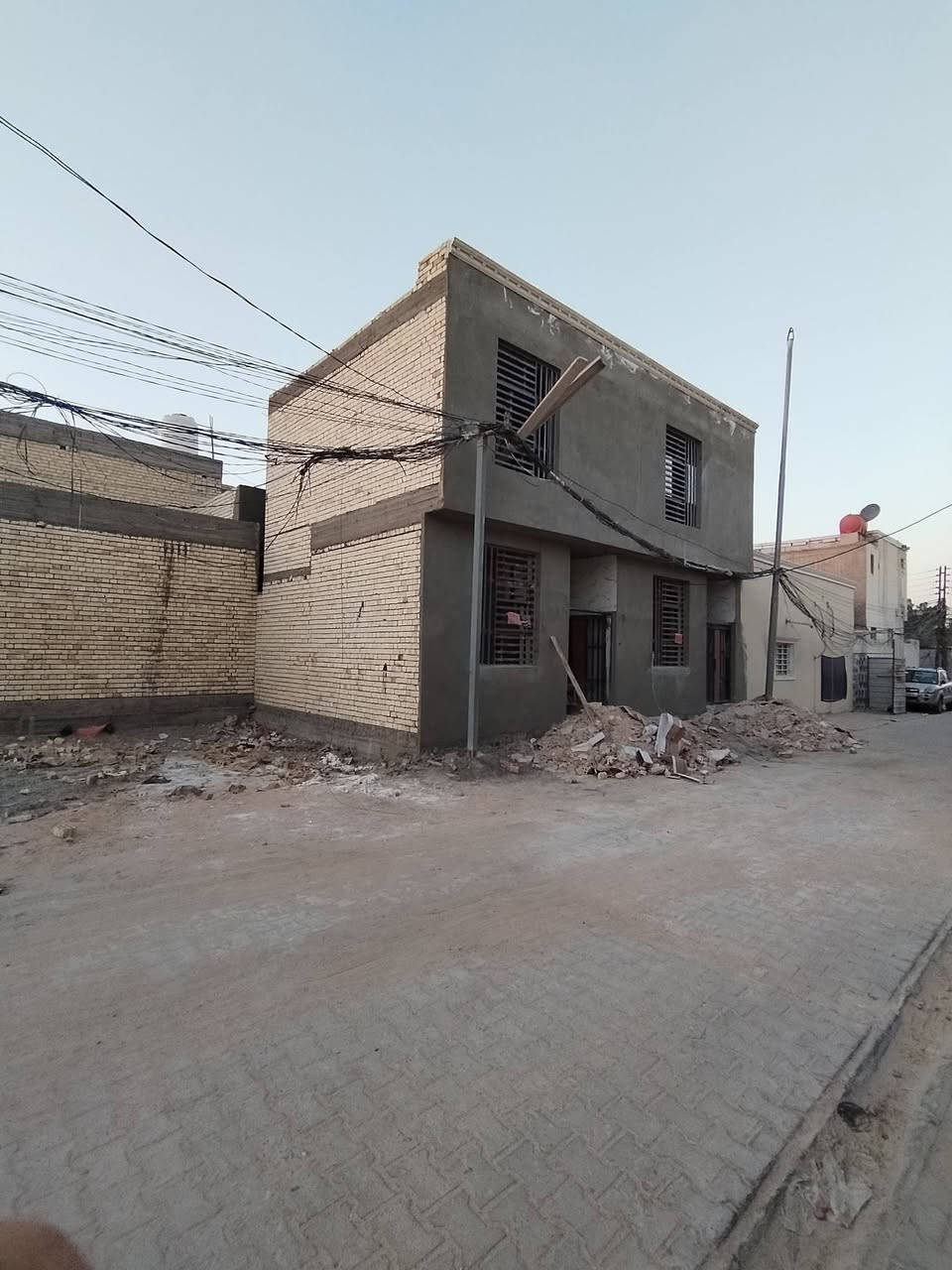مكان مميز وسعر مناسب مشتملين 55 متر طابقين مفتوح على شارعين العام وبصفه مشتل تسليم
مكان حي ميسان قطاع 23 بناء درجه اقل سبوعين ويكمل

لاستفسار؛ ***********
