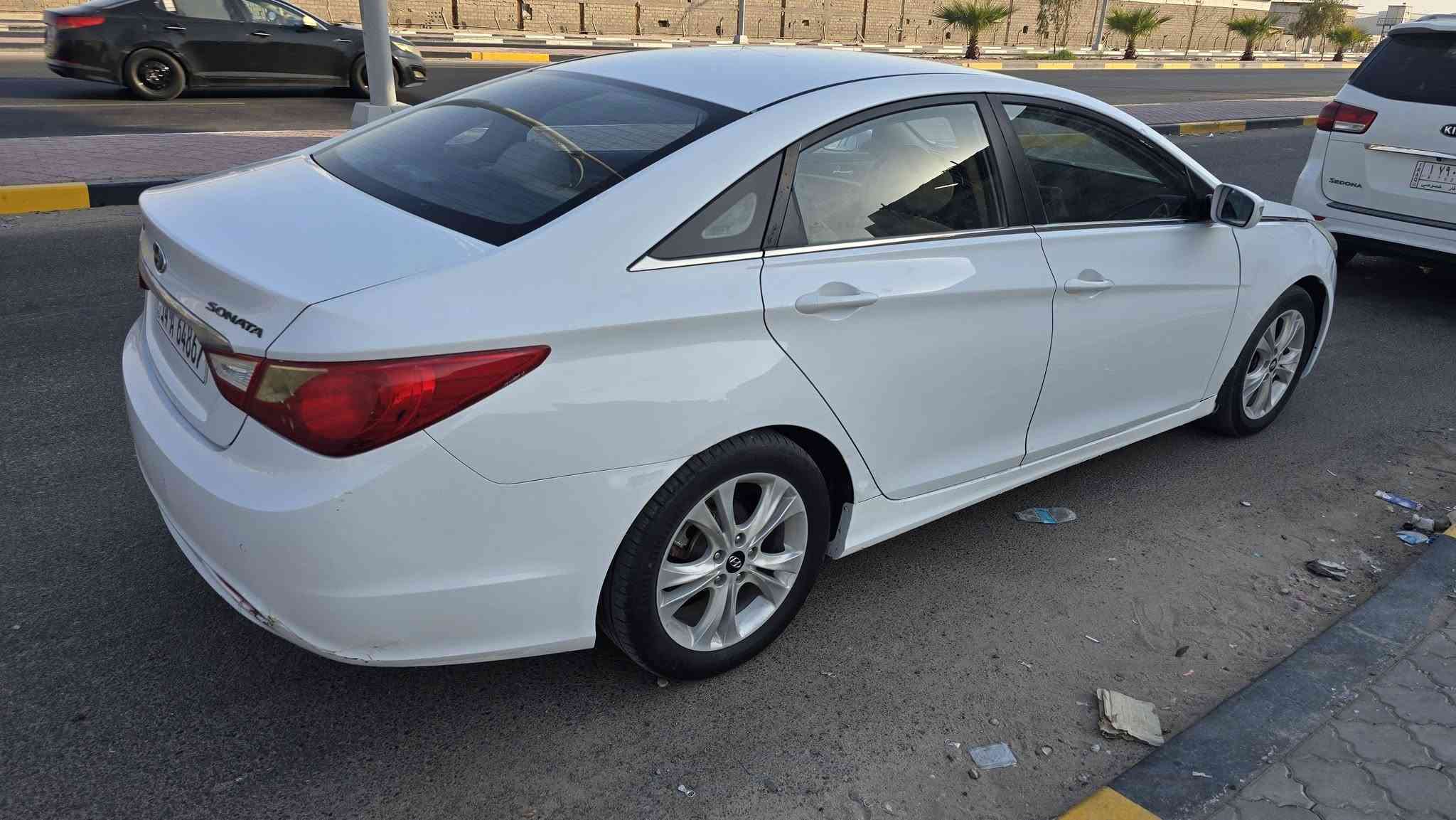 السلام عليكم سوناتا مديل 2012خليجي السياره بيه رشتين كد شبر وكاصلهن صور قبل لا ارشهن الشخوط حاطهن ويه الصور 📷 السياره جاهزه حداده تبريد وكير وتبريد كلهن كفاله رقم بصره تحويل ثاني يوم السعر 106وبيه مجال بصيط العنوان السياره بصره اي ستفسار هاذ رقمي ***********
