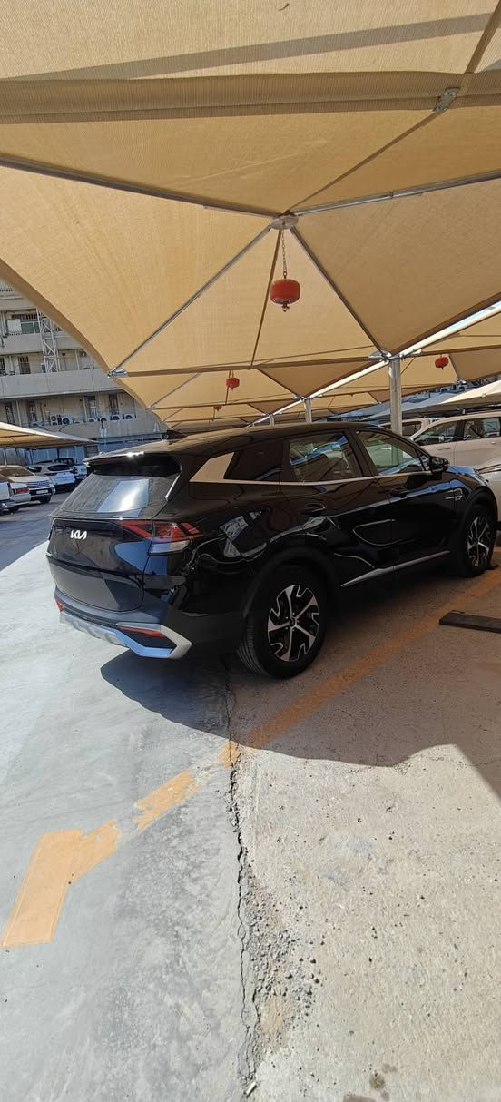🚗 للبيع – سيارة سبورتج موديل 2023
🖤 اللون: أسود
🇺🇸 وارد أمريكي
🛣️ الممشى: 69 ألف ميل
⭐ المواصفات
 ✔️ كرسي السائق كهربائي
✔️ تشغيل بصمة
✔️ تشغيل عن بُعد (Remote Start)
✔️ تبريد أمامي وخلفي
✔️ إشاير بالمرايا (Blind Spot)
✔️ حساسات
✔️ مانع انزلاق
✔️ 3 أنظمة قيادة
✔️ Auto Hold
✔️ تحديد المسار (Lane Assist)
📌 الملاحظات:
تبديل بنيد.
السعر: 192$
للاستفسار والتفاصيل
الرقم ***********
السيارة باسمنا
