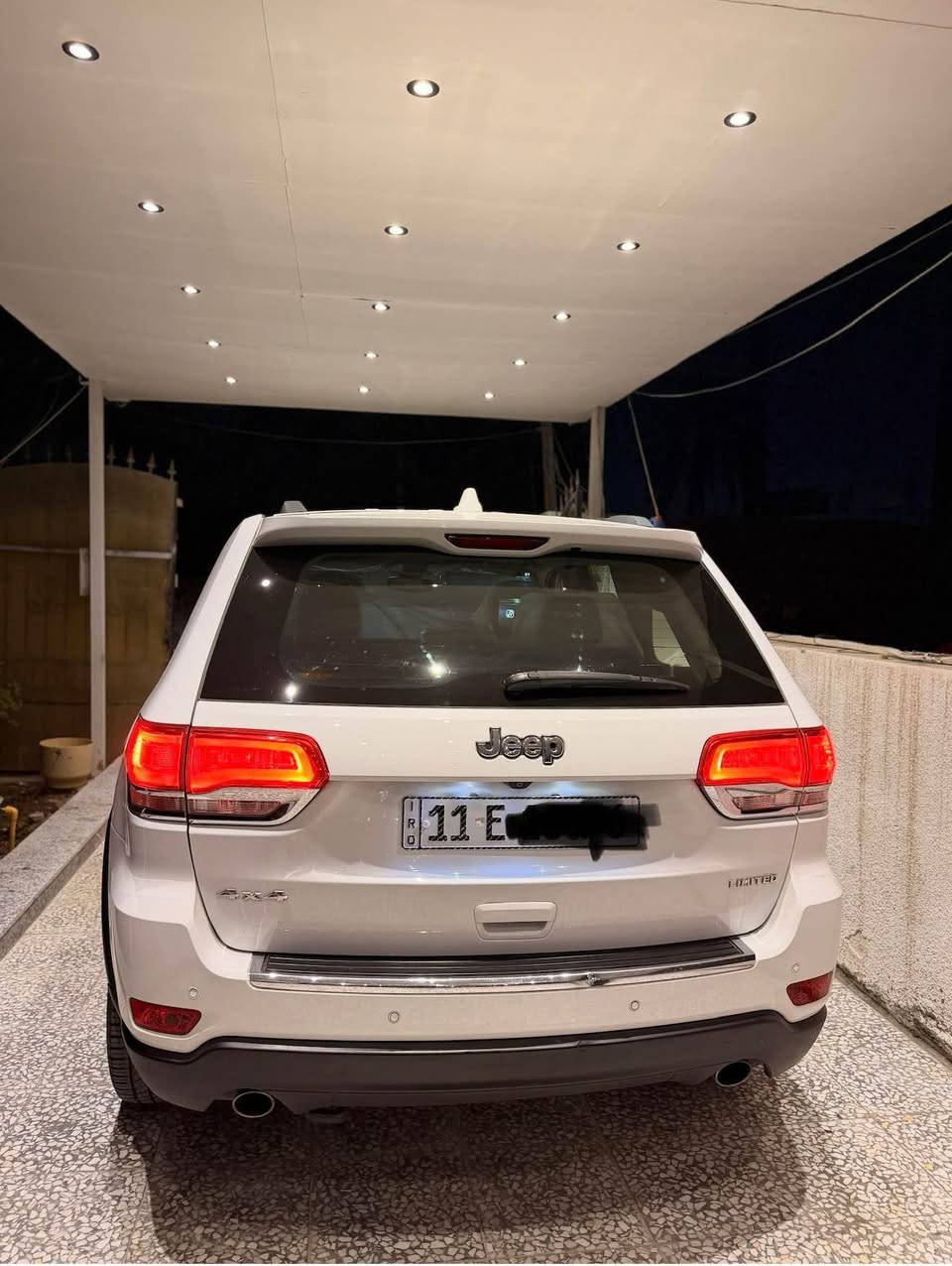 جيب وارد خليحي لمتدد بلاس2018كفاله عامه كير مكينه كشر
ماشيه 78kmكلش احلى من صور جديده وجاهزه مبيه ابره نقص
الموصفات؟
1-بنوراما
2-بصمه
3-جنطه كهرباء
4-ستيرن كهرباء
5-كشنات ذاكره ميموري
6-فور ويل 
7-كراسي تدفئه تبريد 
8-كرسين كهرباء
9-شاشه جبيره 
9-رادارات توقف ذاتي
10-شاشات خلفيه بلاديات 
المكان بغداد 
السعر 243بيه مجال 
الاستفسار *********** بغداد, العراق
