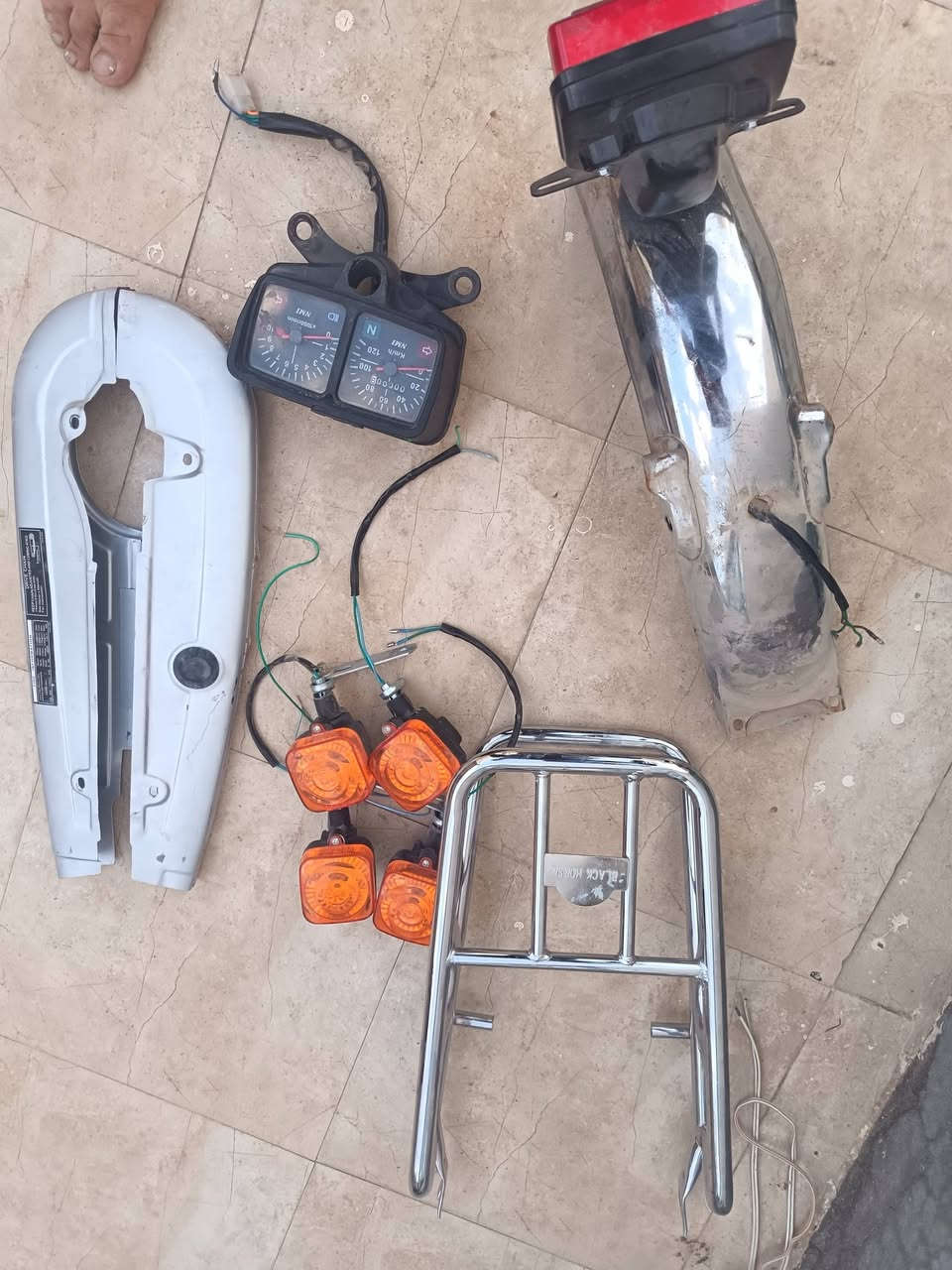 سلام عليكم اخوان غراض كله شغاله صار 3 ايام من شديتهن
غراض مال شلامجه اصلي 
السعر خاص *********** 
بي وتساب مكاني بابل القاسم
