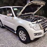 باجيرو ٢٠١٧ حبتور فول مواصفات ومعروفه مواصفاته الحبتور جلد وكهرباء ودم...