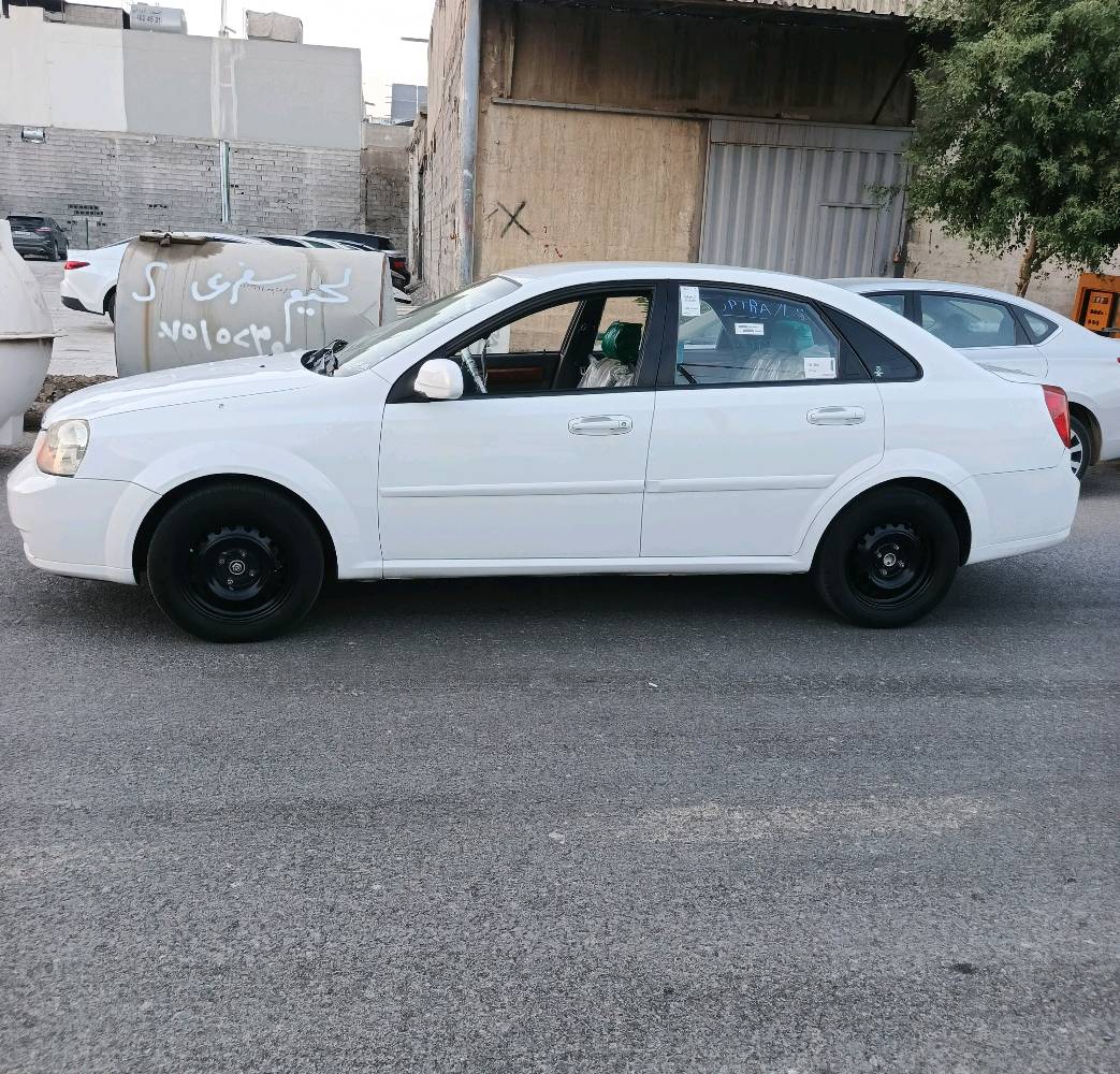 السلام عليكم اوبترا موديل 2012 كير عادي رقم اربيل هزة +سنوية + رقم كلها جديد و بسمي كبل تحويل متصرف دينار 
سيارة حيل نظيف محرك كير بشرط تبريد إذا مو ثلج 🥶 يرجع 
بيها صبغ قطعة وأقل من نص بدون أي دواخل السعر 75 ورقة
شراي اتصل ***********