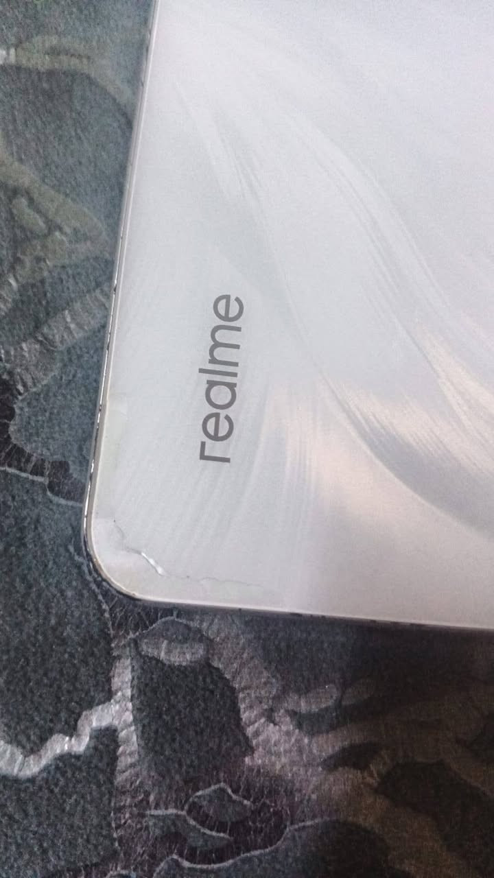 سلام عليكم جهاز لل بيت ريلمي realm C71 ملحقات شاحنه  ضربه خفيفه ب الشاصي السعر 175 بي مجال
ذاكرة 256
رام 8
بطاريه 6300 
باقي الموصفات اتصال ب

 #الرقم_التالي ***********

أو مراسله خاص Eamn Al-taie
