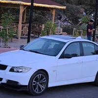 بي ام دبليو E90 • ٣٢٥ • رقم نينوى