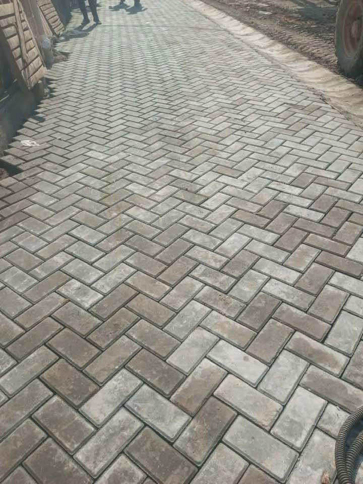 🔥 سلام عليكم 🔥
🏗️ تنفيذ جميع أعمال المقرنص والتشطيبات الحديثة بأعلى دقة وإتقان
🪓 عمل مقرنص
⚒️ عمل كابات
🔨 عمل أرصفة
🚧 عمل ساقيات
📎 عمل مرمر
🔩 عمل بورسلين
🧱 عمل كاشي
⚔️ عمل كربستون
🎨 عمل نقشات وديكورات حديثة
✅ السرعة في الإنجاز
✅ الدقة في العمل
✅ أسعار مناسبة
✅ كادر متخصص وخبرة مميزة
📍 نعمل في بغداد وجميع المحافظات 🇮🇶
📞 للحجز والاستفسار:***********
