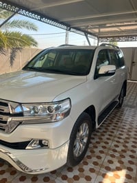 برادو GXR • ٢٠١٧ • رقم بغداد