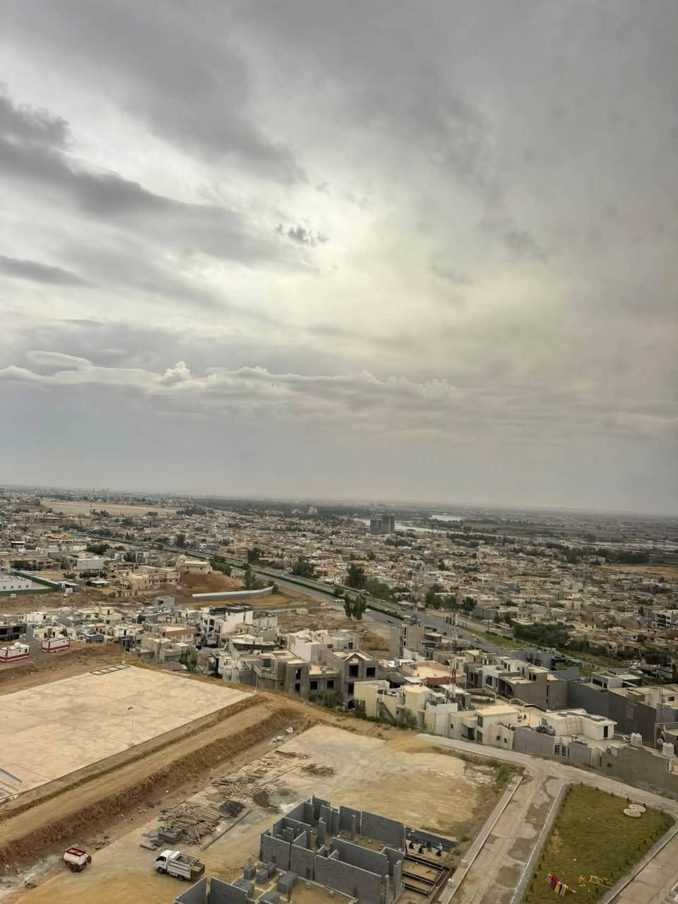 مجمع الديوان السكني • الطابق الأخير • غرفتين نوم