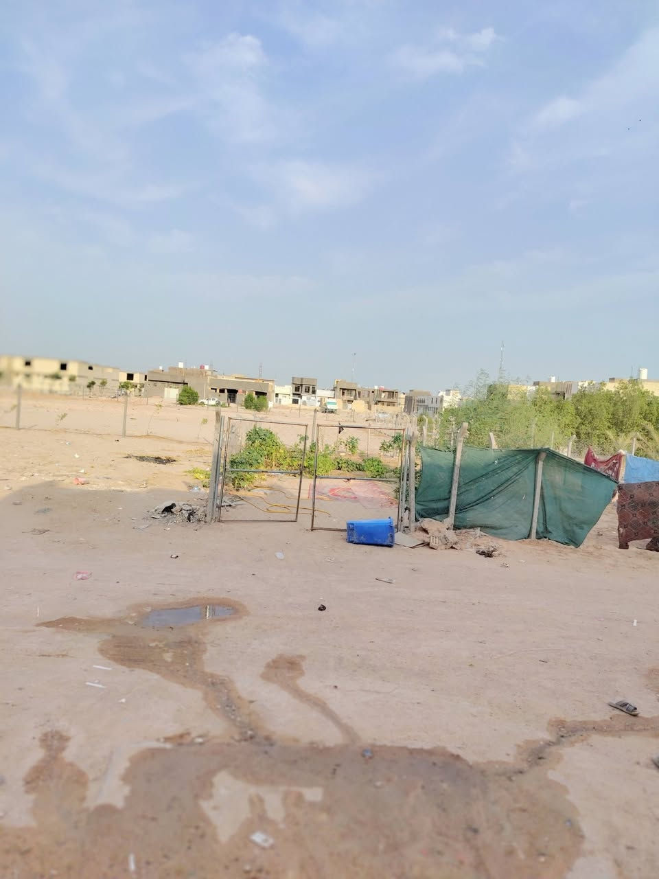 بل نجف  بيت البيع مساحه 110متر  البيت على  ساحه    مجمع بيتي ثاني مقابل مجمع سلطان سعر البيت 55ابيه مجال اتصال        على رقم ***********

