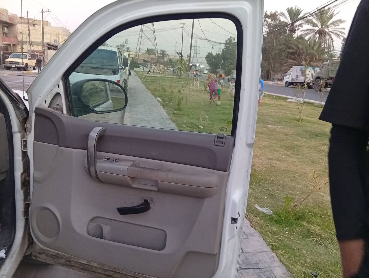 جمسي سيره موديل ٢٠٠٧ محرك ٥٣٠٠ كير٧٠٠. سياره يراد اله سمكره بسيطه بالحوض الخلفي تخم تاير تبريد  السعر ٩٠$ بغداد الشعب حي البساتين ***********

