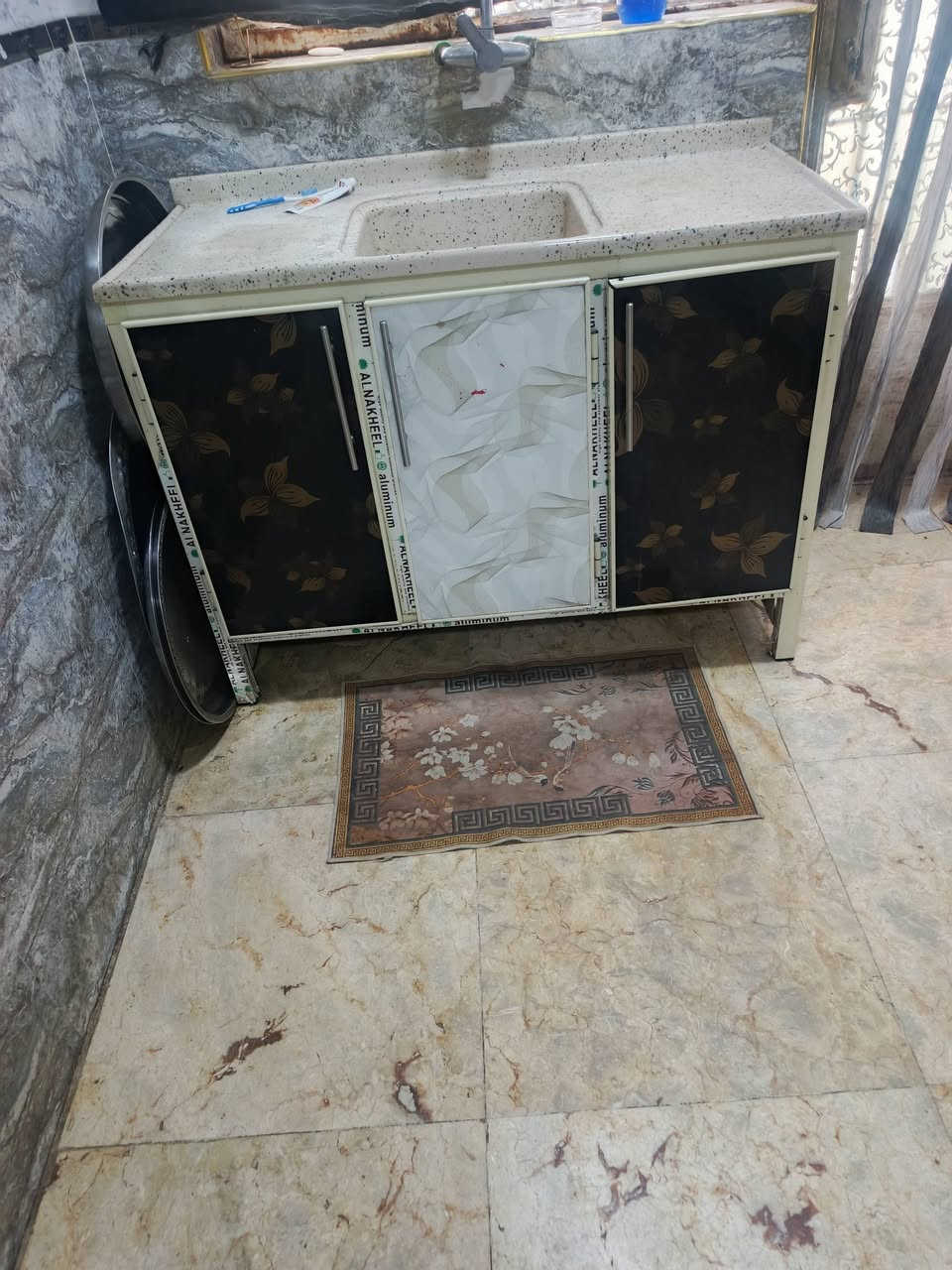 العنوان بغداد الرصافه
اتصل *********** وبيه واتساب اذا تحب تعرف اكثر
