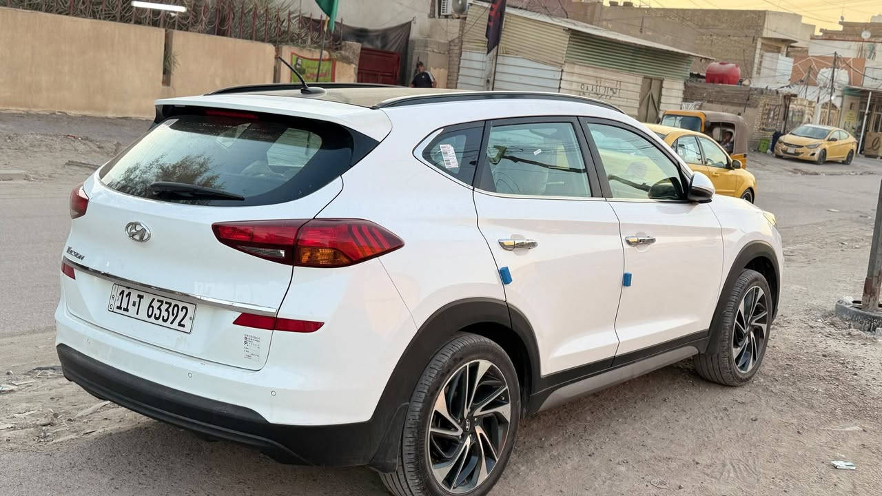 السلام عليكم
توسان موديل 2019 وارد خليجي فول للاخير 1/1 
للاستفسار ***********
السعر 175$
