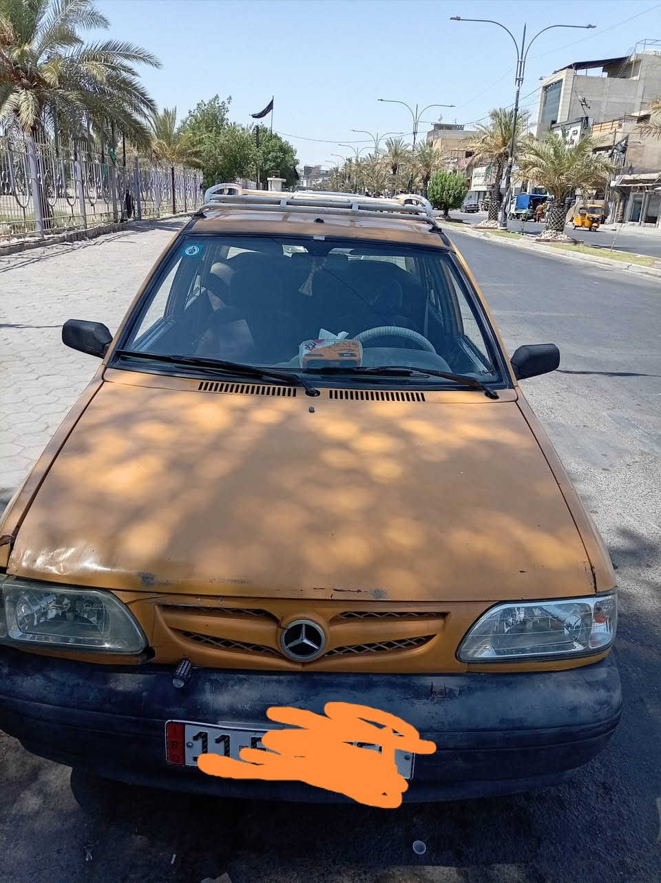 السلام عليكم ورحمة الله وبركاته سايبا للبيع موديل ١٣ بغداد محرك كير خير من الله لا صرف ولا تبخير صدرها وسط تخم تاير كهربايات كلها شغاله تبريد عاطل عليها ١٠٠ غرماه شرعي يطلب ٧٥ الف على التحويل هيئه ل ٢٧ شاصي اليمن طاك عارضها ٢٠ ورقه عنواني بغداد الشعله رقمي *********** ابو احمد اسف على الطاله
