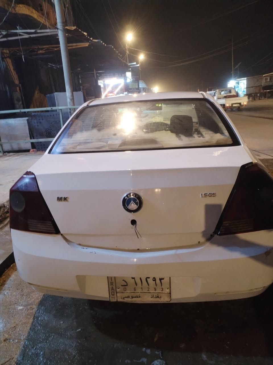 ***********
جيلي MK رقم بغداد تبريد ثلج ويه السويج مكينه وكير بالصندوك السياره كامله كبل للشارع السعر 29 مكاني بابل مسيب نزله اولاد مسلم ***********
