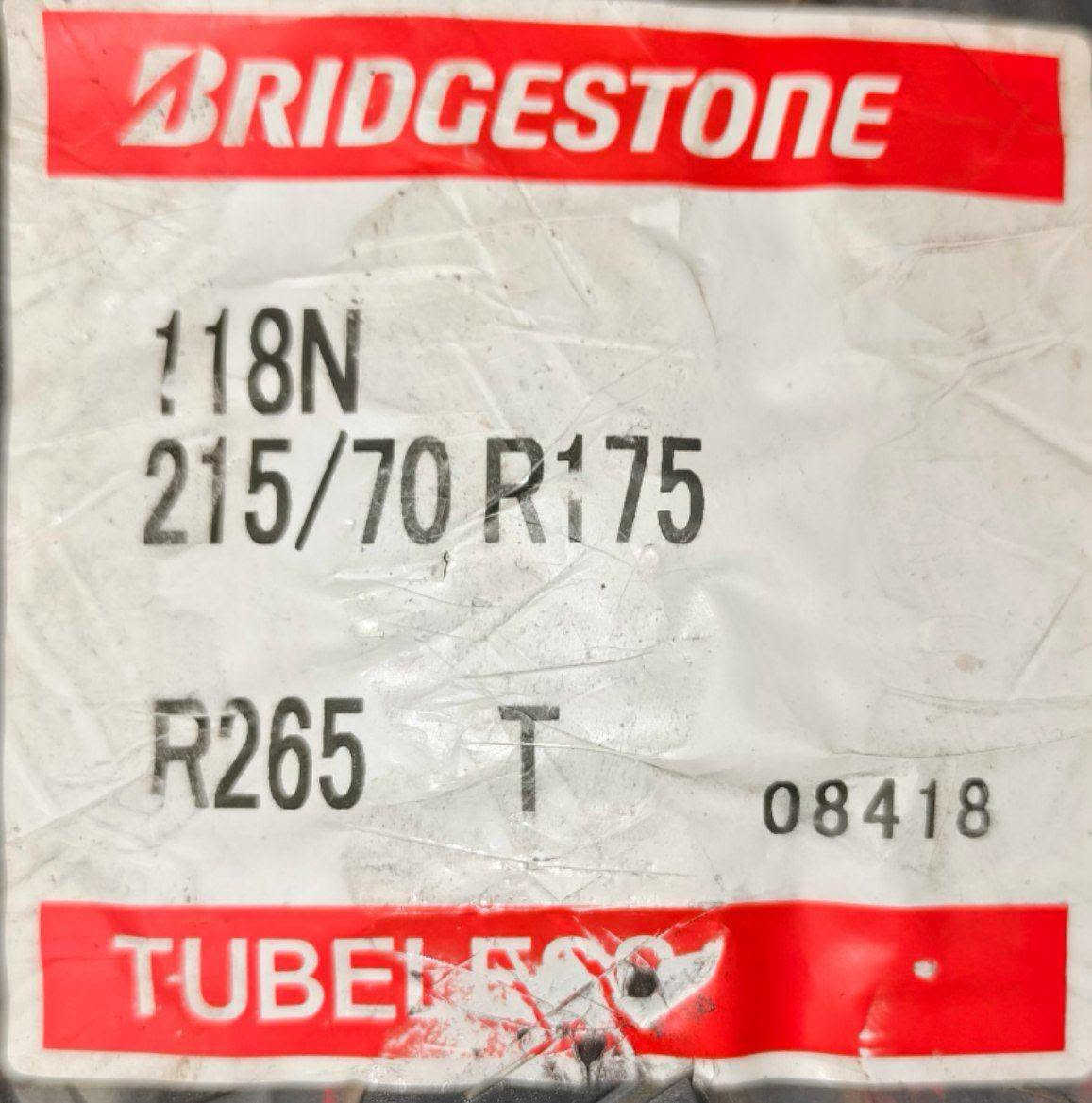 كوسترات

نص مكتوب في الصور:
- BRIDGESTONE SOLUTIONS FOR YOUR JOURNEY MADE IN JAPAN صنع في اليابان اطار برجيستون لأداء أعلى .. أمان أكبر القياس 215/70 R17.5 النوع BRIDGESTONE بلد المنتج اليابان عدد الطبقات 10 قاط سنة الإنتاج 2025 رمز النقشة R265 TOYOTA COASTER راحة . أمان . اعتماد ثبات عالي على الطريق تحمل ممتاز للأحمال الثقيلة أداء جيد في جميع الظروف اقتصاد في استهلاك الوقود عمر افتراضي كبير *********** (واتساب) بغداد _ الكرادة _ طريق معسكر رشيد مجمع مسن للاطارات والبطاريات