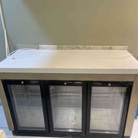 عارضه ايكور تركي اصلي ٣ باب للبيع  07740578896