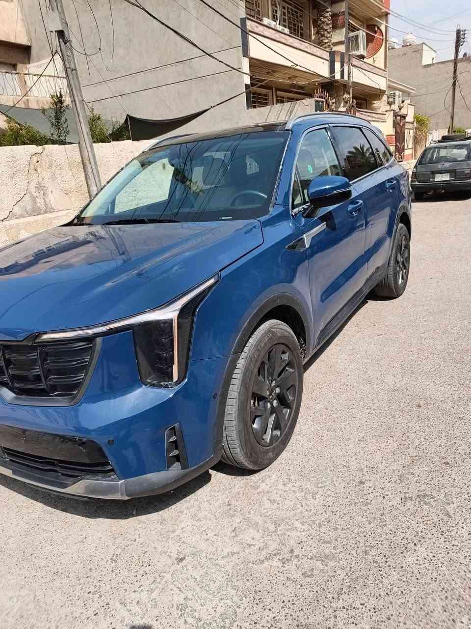 ‏سورنتو كلش جديدة بسعر مناسب جدا 
‏
‏بيع فقط بدون مراوس بيع فقط
‏
‏سورنتو EX موديل 2025 دخول جديد 
‏شهداء باسم اقاربي ترقيم مجاني ماشية 4 الف فقط 
‏مواصفات عادية 
‏بانورما بصمة شاشة كشنات كهرباء وجلد وتدفئ وتبريد  جنطة كهرباء 6 مقاعد سياحية داخل ابيض جلد اربع عدسات ‏محرك 2500 تيربو شرط بانزين عادي بدون ذرة ادفانز ‏تبريد مناخي شاشة متصلة رادارت كامرات وغيرها من المواصفات العادية 
‏نواقص السيارة وحشاكم من النقص 
‏رادر امامي يحتاجلة ثتبيت ضاربة خشابي ، الجامة الامامية  عكس السايق مرات تصعد مرات تشكل ،  اكو دوية خفيفة بالبلبرن الامامي الايسر بس ماينسمع الاتركز ، الكامرة الخلفية بيها جني مرات تتشغل مرات تغوش اكو تريشة ضاربها امير ، حساس تاير يحتاج ترتبها يعني شغلات متوكف او تحب تعوفهن 
‏السيارة مصبوغة قطع ابيعلك حزام حتى ترتاح يعني لابنيد ولاجنطة ولاجاملغ ولاباب بيها صبغ بس ابيعلك حزام بدون شاصي ولغد كفالة 
‏متفيد النحس الي يدور كلين ويجيب خمسة ستة وياه ويلعبون نفسه . 
‏تفيد الجناي ويدور سيارة مامشية ومايهتم للصبغ . 
‏سيارة جاهزة ترقيم مجاني فقط رسم بسيط  بنفس اليوم تترقم  ماشية قليل تبريد ثلاجة بلادي الغاز مي الشركة حتى لزكات الشركة بعدها بيها . 
‏السعر 149 ورقة بسعر النترا 
‏مكاني بغداد السيدية حي الاعلام شارع البدالة 
‏هاتف ***********
‏وبالخير على الي تكون من نصيبة
‏بشرفك اقرا الاعلان زين حتى ماتتعب بالاتصال ويتكرر الكلام 
‏بيع فقط بدون مراوس بيع فقط
