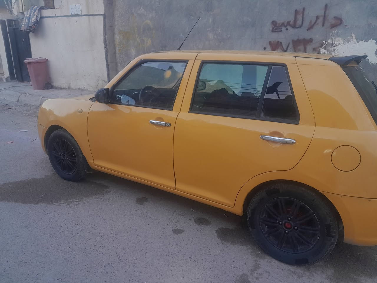 سلام عليكم ليفان 320 للبيع او مراوس بخصوصي 
تحويل مباشر  مصفره هيئة وغرامات كير مكينه كهربايات تبريد 
خير من الله سعر  25 اي ستفسار تصال ع الرقم ***********
