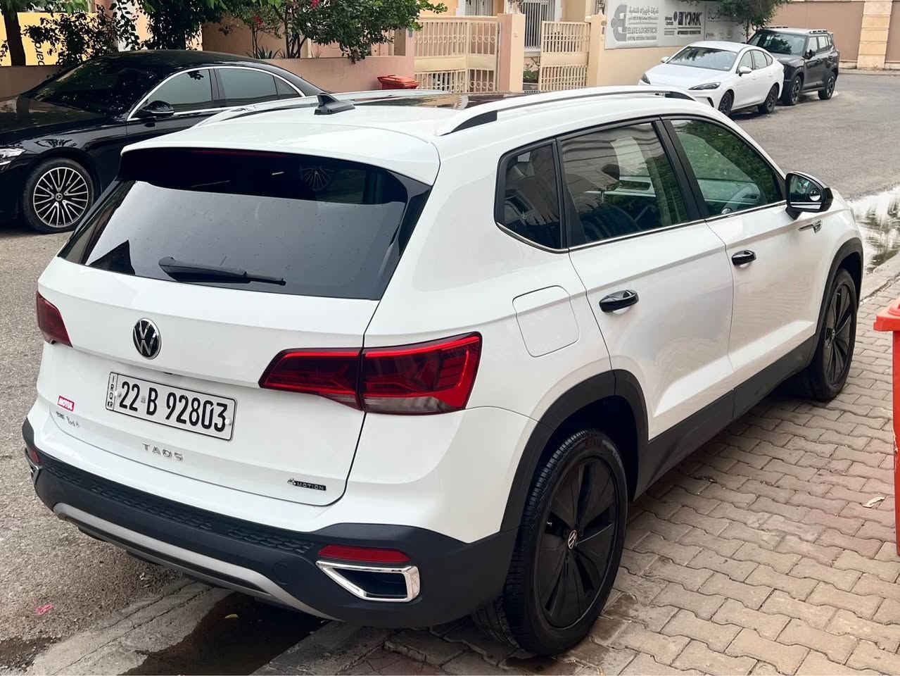 vw taos 2022 4motion se
Engine 15L torbo
دەبل ئەکسل - بەسمە - شەغال - کوشن هیتەر - سوکان هیتەر - ٧ مۆدی لێخورین - carplay - دەژبول ١٠ رەنگ - wireless charger - ئاوینە هیتەر - کوشن کارەبا - شاشە گەورە - گێج ئەلیکترۆنی - پانۆراما - ٤ جام ئۆتۆ - رادار - فول ئۆتۆ - تەبرید مەرکەزی - ئاوێنەی دواوە تاریک دەبێ بە شەو لەگەل گلۆپ - کوشن جلد و شامۆ
.
ئیرباگی سوکان و شان تقیە 
4 تایەی نوێم بۆ کریوە تازە
تەنها 71 هەزار کم رۆشتیە 
1 دینار مەسروفی تێدا نیە
وێنەی سۆنەرم داناوە
.
نرخ : 116 و مەجالی تێدایە
*********** أربيل, العراق
