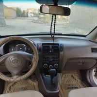 توسان ٢٠٠٩ • محرك ٢٠٠٠ • باسمي