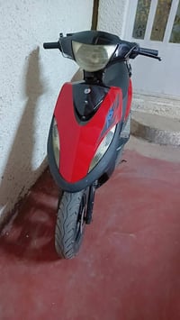 ماكس عدلة • تجفيت • الشعب