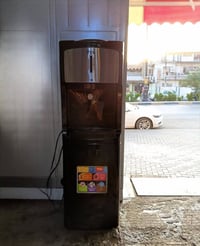 ثلاجة ماء • TCL • نضيف
