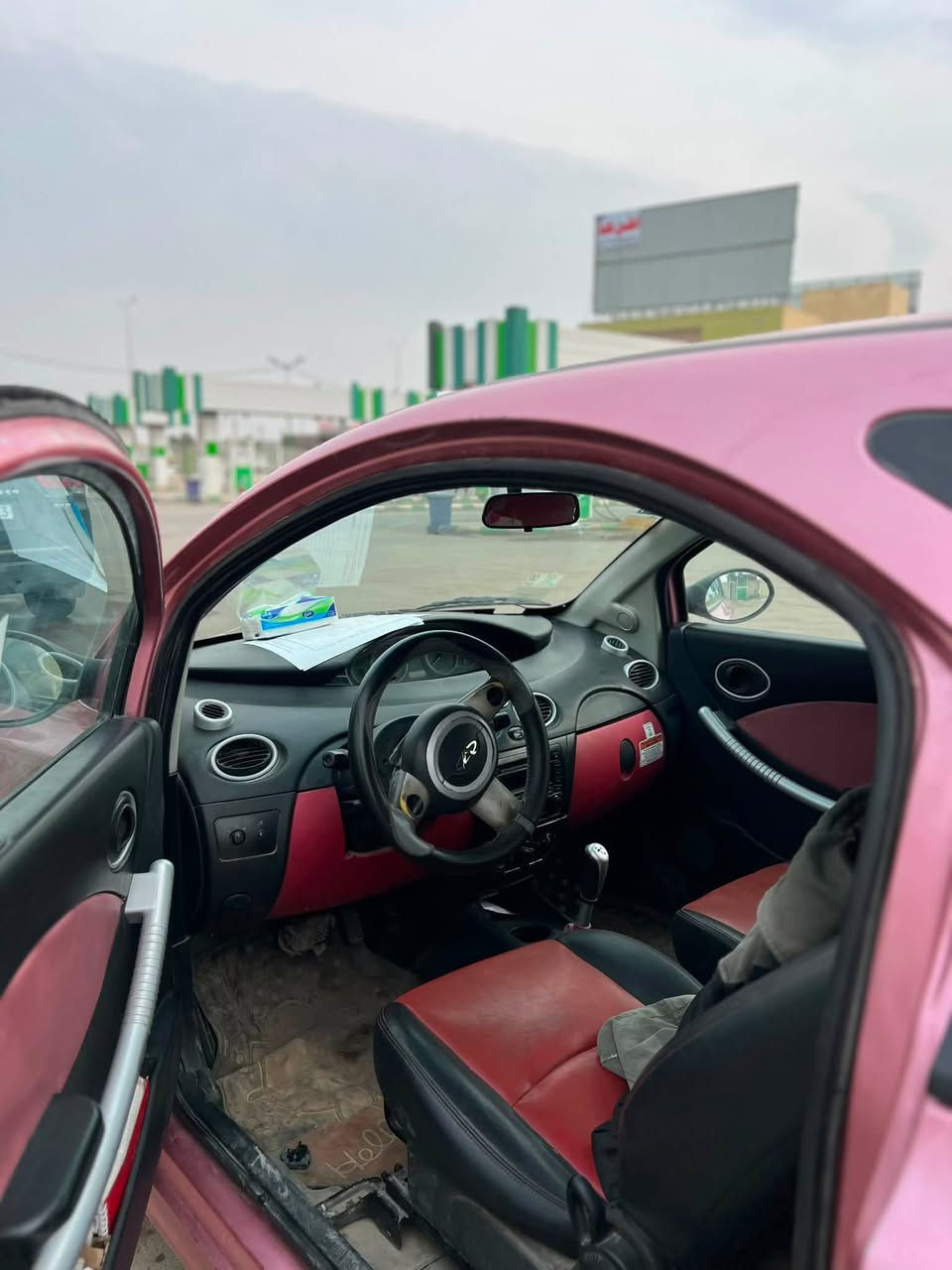 السلام عليكم كيو كيو حديث جاهزه تبريد كير محرك الكشر شوفة عينكم رقم بابل دولي سعر (40$) 
هاتف: ‭***********‬
