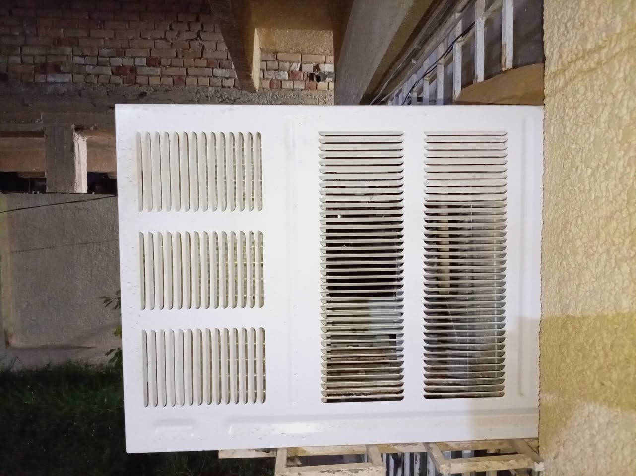 الحافظ ٢ طن استخدام شهرين فقط نضيف جدا
***********
