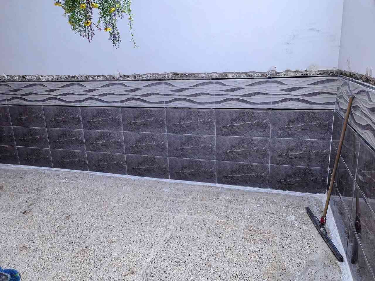 ✨ الأستاذ المبدع بالسيراميك، شغله يحچي عن نفسه 👌
دقة بالتركيب، نظافة بالشغل، وذوق بكل تفصيلة 🤍
ما شاء الله إبداع يستاهل كل المدح 🌟
أستاذ بمعنى الكلمة وفنان بشغله 👏 
خلي الجدارن تحجي عن ذوقك ✨
أناقة على الجدران ...وفخامة بكل تفصيل 🤍
التواصل ***********
***********
