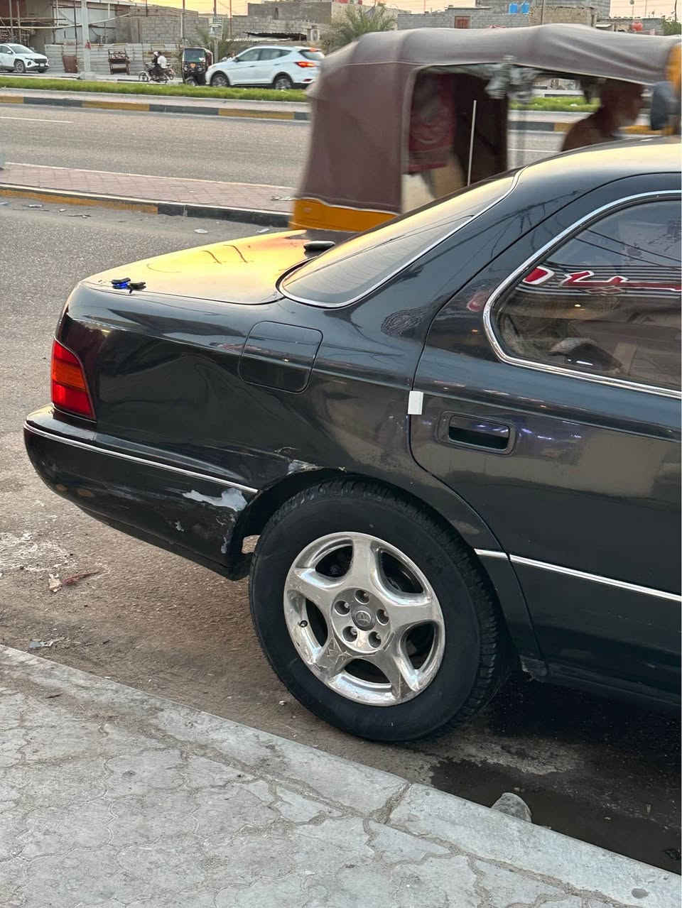 سلام عليكم لكزز s400 فول مواصفات رقم اربيل سنويه منتهيه وكاله عامه باركود باسمي تحويل شوكت ميعجبك مديل 91 لون اسود مصبوغه عام جماليه كفاله من الكص والنقل ايسر ابلاد تخم تاير تبريد ثلج سستم صوت لكزز بلاد شاشه فتحه سقف كشن السايق كهرباء بعد هواي مواصفات كير ومكينه راس الثور 3000 خير من الله حداده جاهزه كلش ويل كب كروم ستيل ترايها لاربيل شرط عينه ليزريه عنواني البصره *********** للمراوس فقط السعر خاص حتى لحد يكسر بسعرها ملاحضه بيها ضربه ترجع ع البارد بعدني مامسويها عندي اندحجت سعرها 65 وترهم مراوس  والرزق ع الله البصرة, العراق
