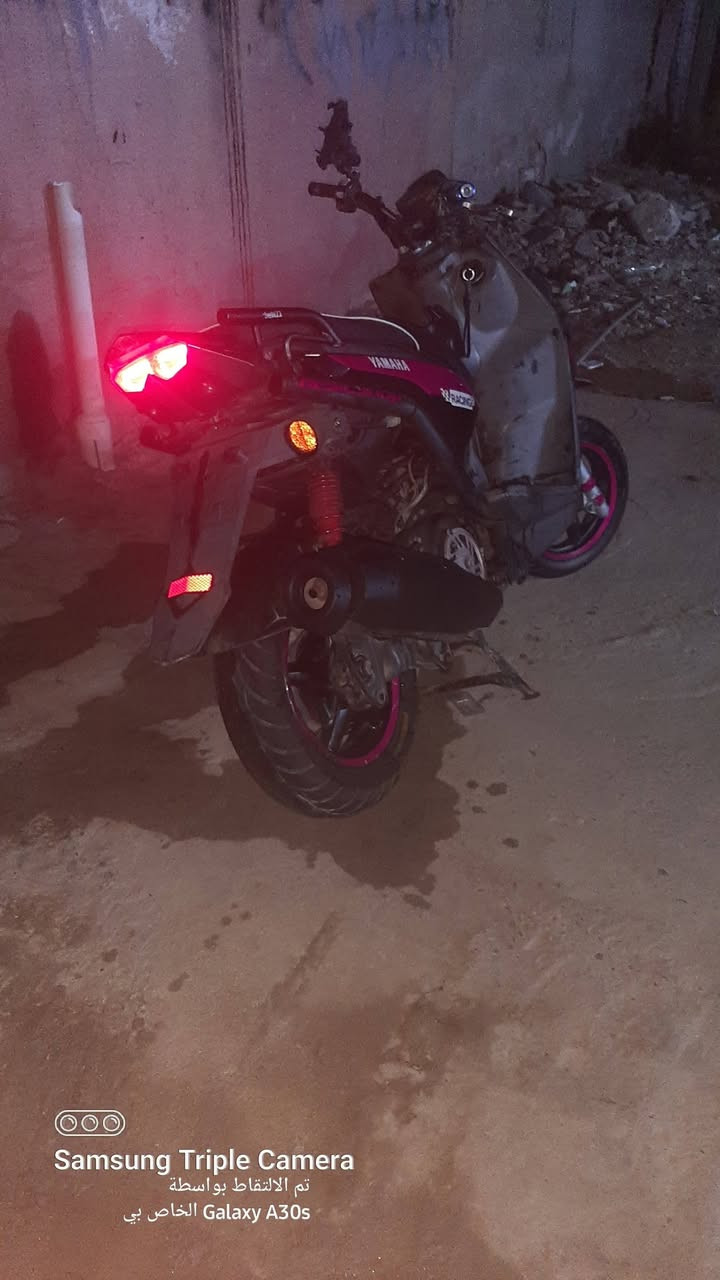 سلام عليكم 
 سكنس جبلي ام عيون بلاديه
شلعه ومعدل فول تايرات جدد كهربائيات كله كامله يرادله بس قبق كلجات لان بعته فافون😂😂 
سعره 950  وبي مجال حك الجيه 
*********** 
 واتساب 
بغداد مدينة الصدر
