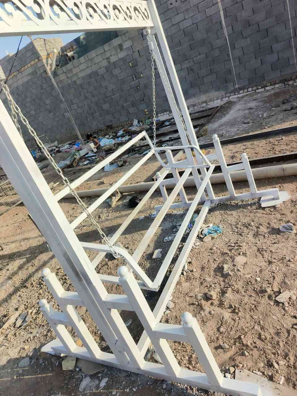مرجوحه للبيع تفصال احديد ٢ملم اثقيل الشراي اتصل ***********
