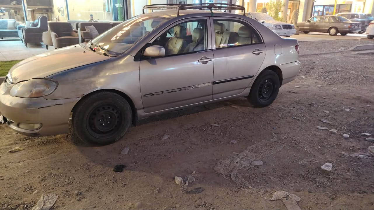 السلام عليكم كورلا 2007 أمريكي كير عادي محرك 1800 جبير تبريد شغال رقم كركوك اني وكيل أول سياره كدام العين يحتاجلها شويه شغل كير محرك تبريد بالشرط مكانها بغداد السيديه 
سعرها ب58 ورقه وبيها مجال وخادمكم اني 

***********
