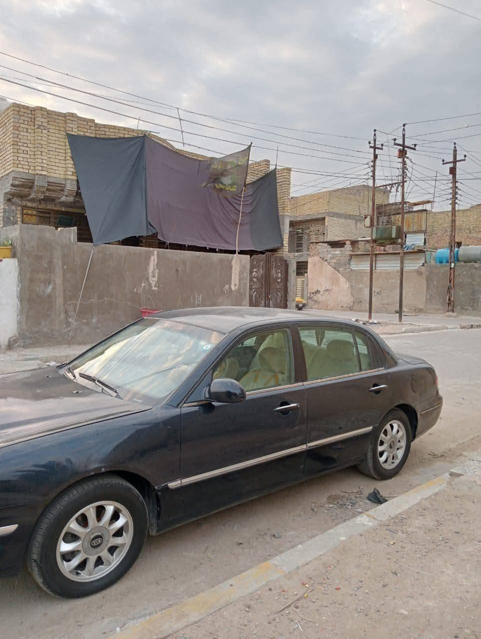 كيا امانتي 2005 سيارة حلوة وجاهزة سعرهة 48 وبيهة مجال مكاني بغداد الشرطة الخامسة
***********
