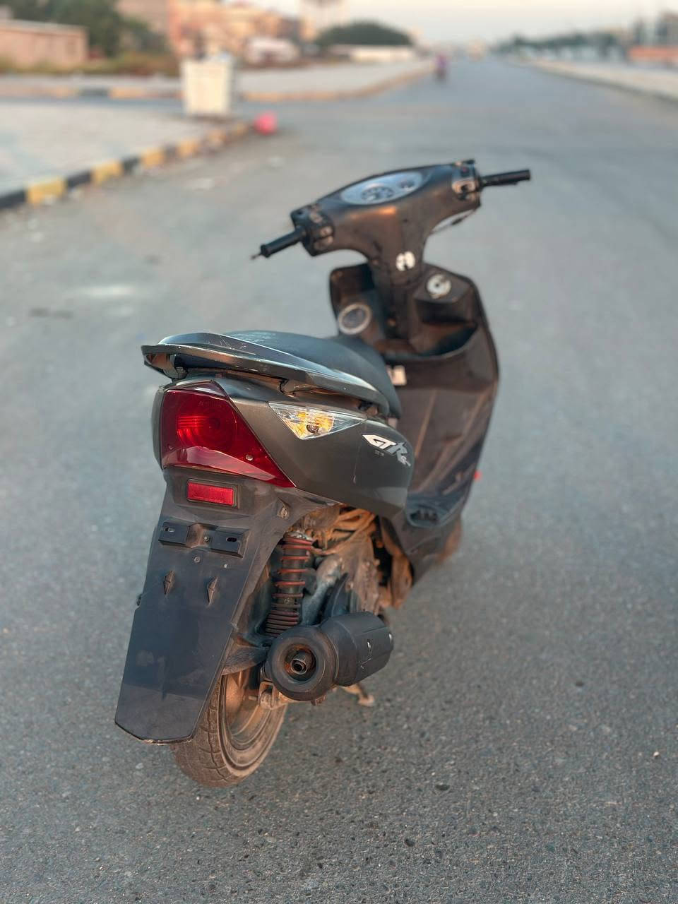 ثعلب للبيع او مراوس دراجه مكفوله كفاله عامه بلاديه ما مفتوحه كلهه ختم واحد مابيه اي نقص بيه منضومه زنون عالي ناصي دراجه ماشيه 22 الف مكاني بغداد المحموديه للاستفسار***********
