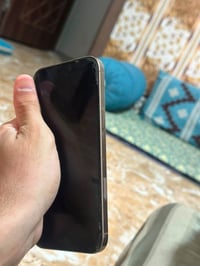 ايفون 16 برو ماكس • ٢٥٦ جيجا • كسر بالضهر